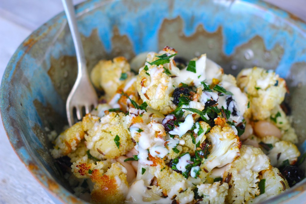roasted-cauliflower-bowl