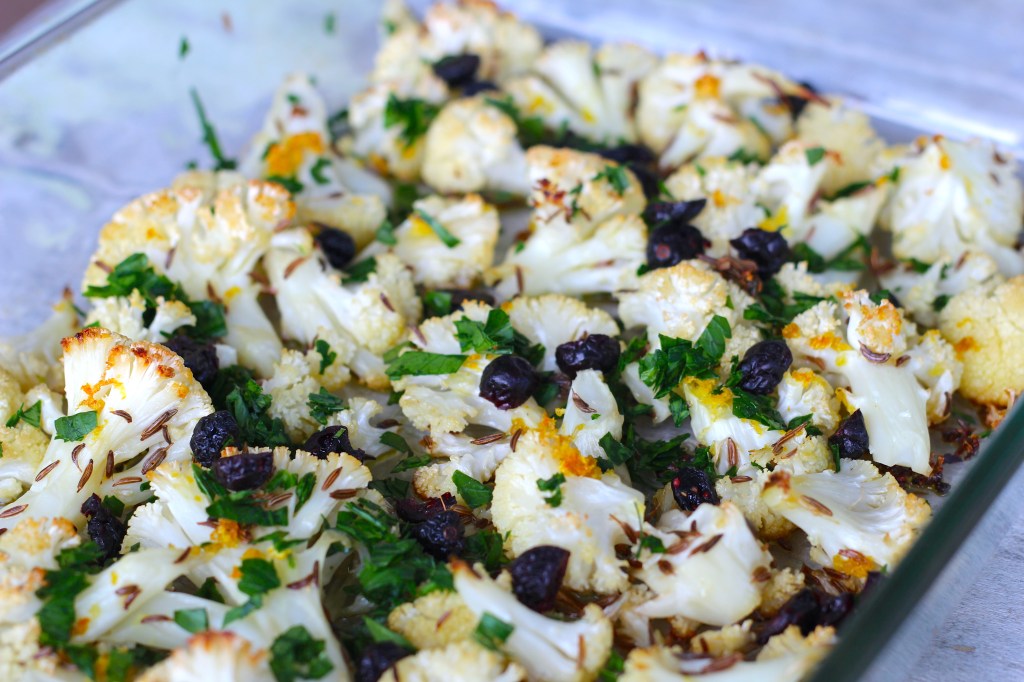 roasted-cauliflower-cranberries