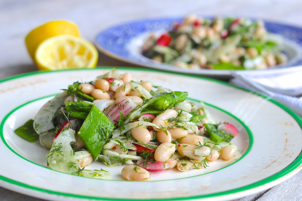 White bean, fennel & dill salad