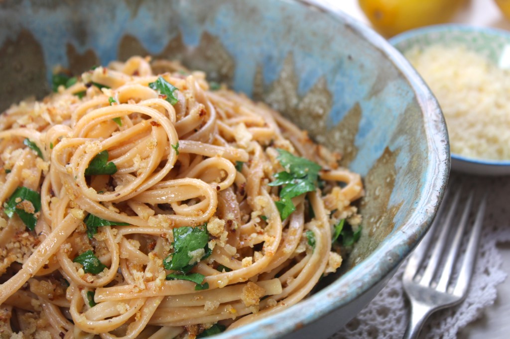 lemon-walnut-fettucini-bowl