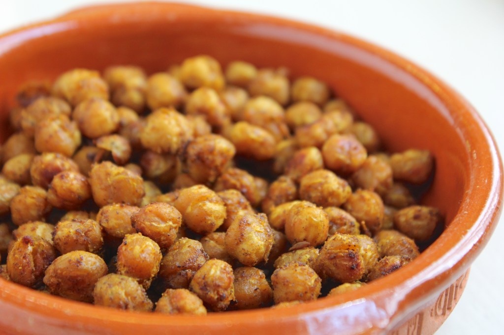roasted-chickpeas-angled