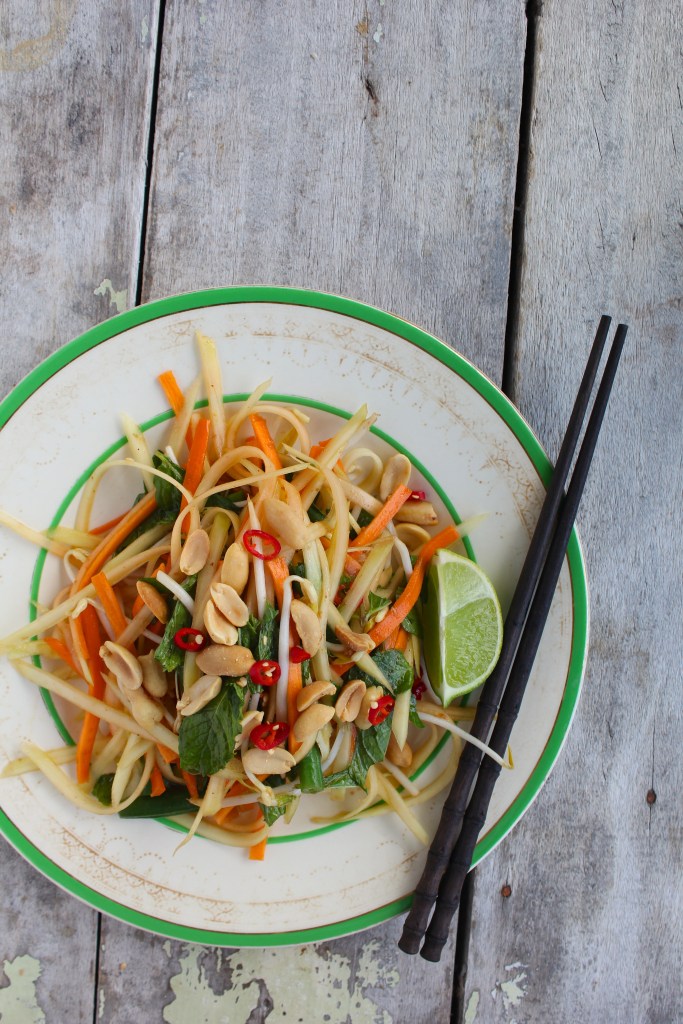 green-papaya-salad-vertical