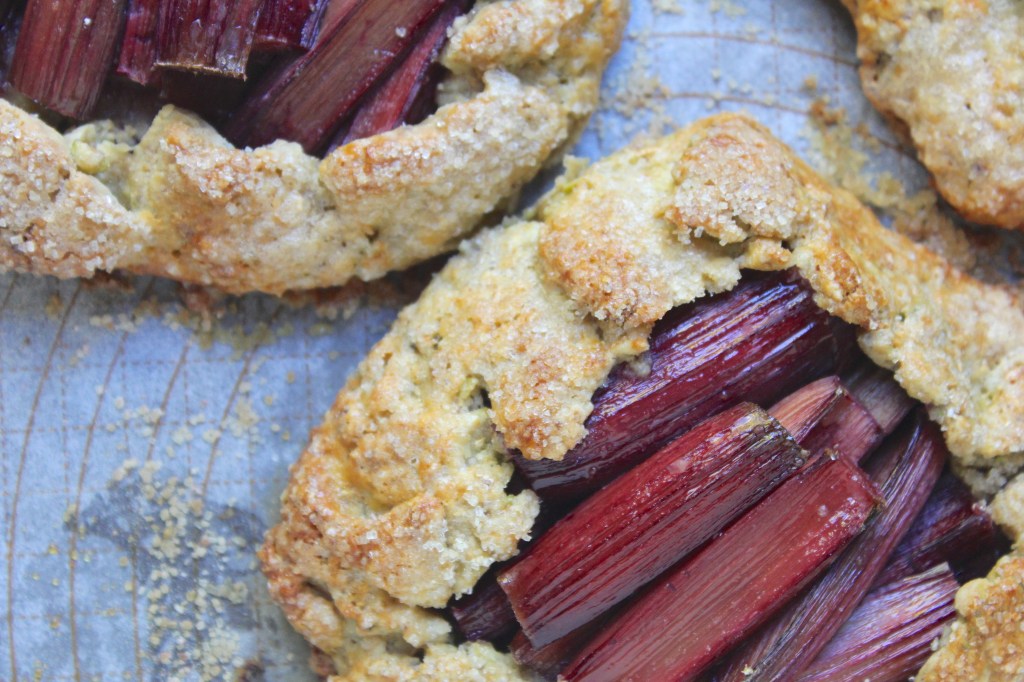 rhubarb-pistachio-galette-closeup