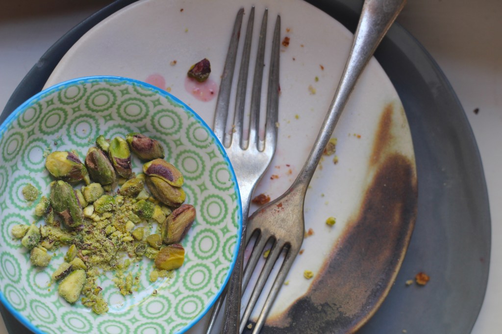 rhubarb-pistachio-galette-plates