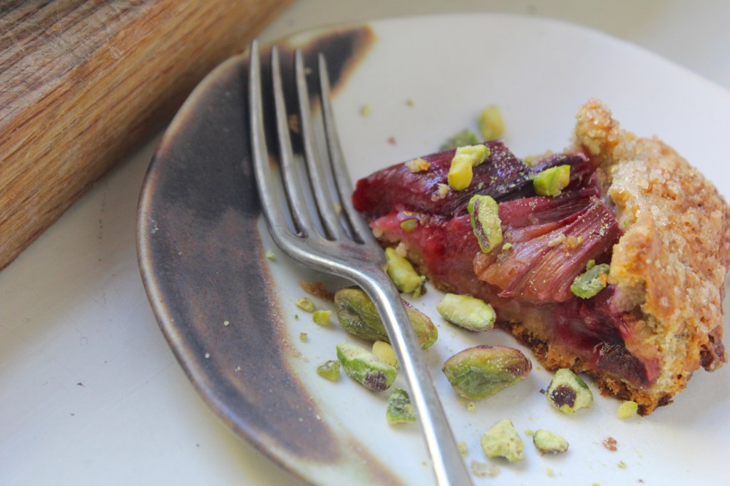 rhubarb-pistachio-galette-slice