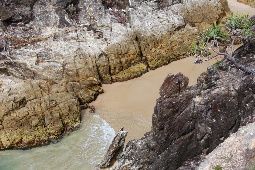 strandbroke-island-sand