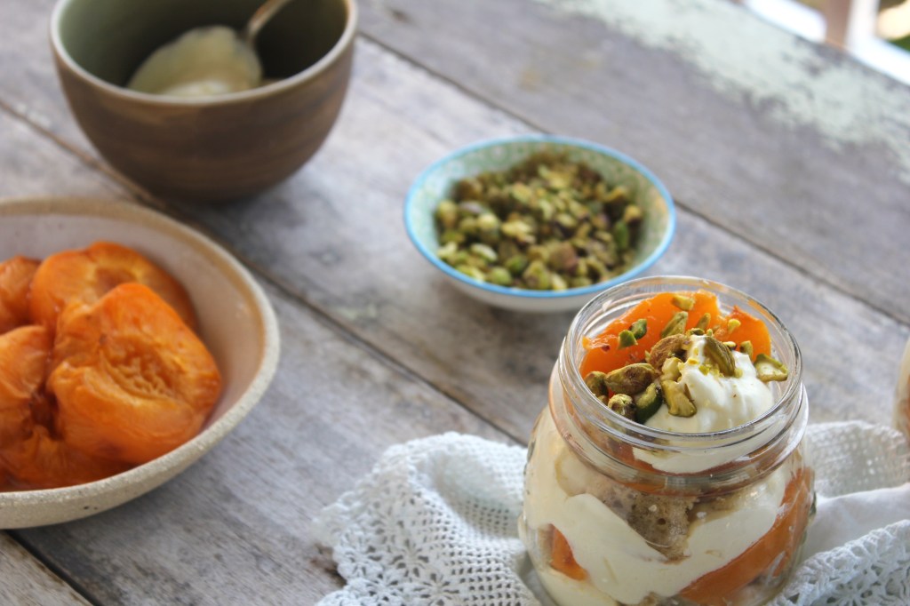 eton-mess-pistachios