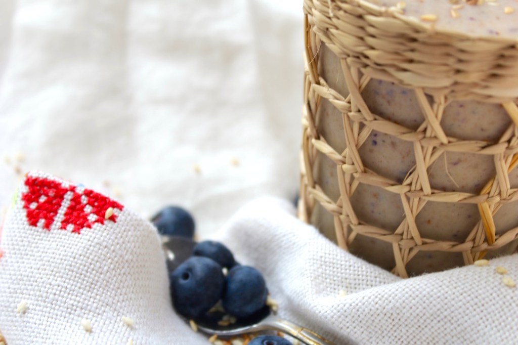 kefir-smoothie-glass