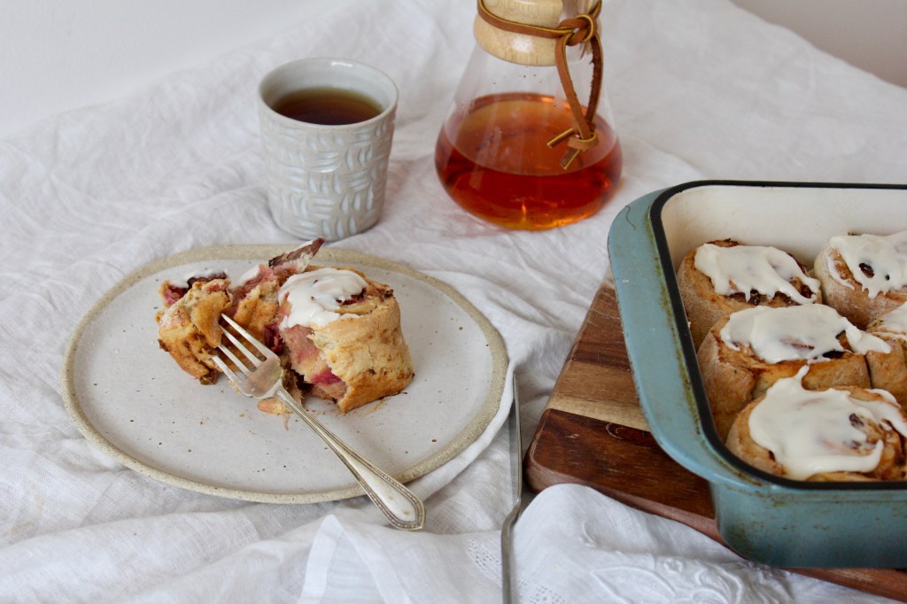 10-rhubarb-rosemary-scrolls-10